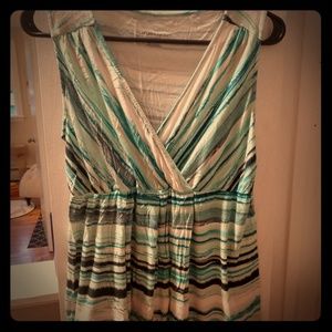 Liz Lange Maternity S cute striped jersey top